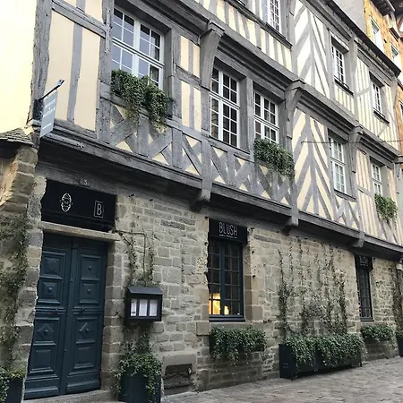 Marnie Et Mister H Bed & Breakfast Rennes